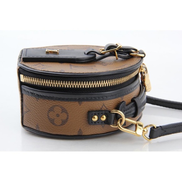 Fashioned from Monogram Reverse canvas - Picture 15 of 16